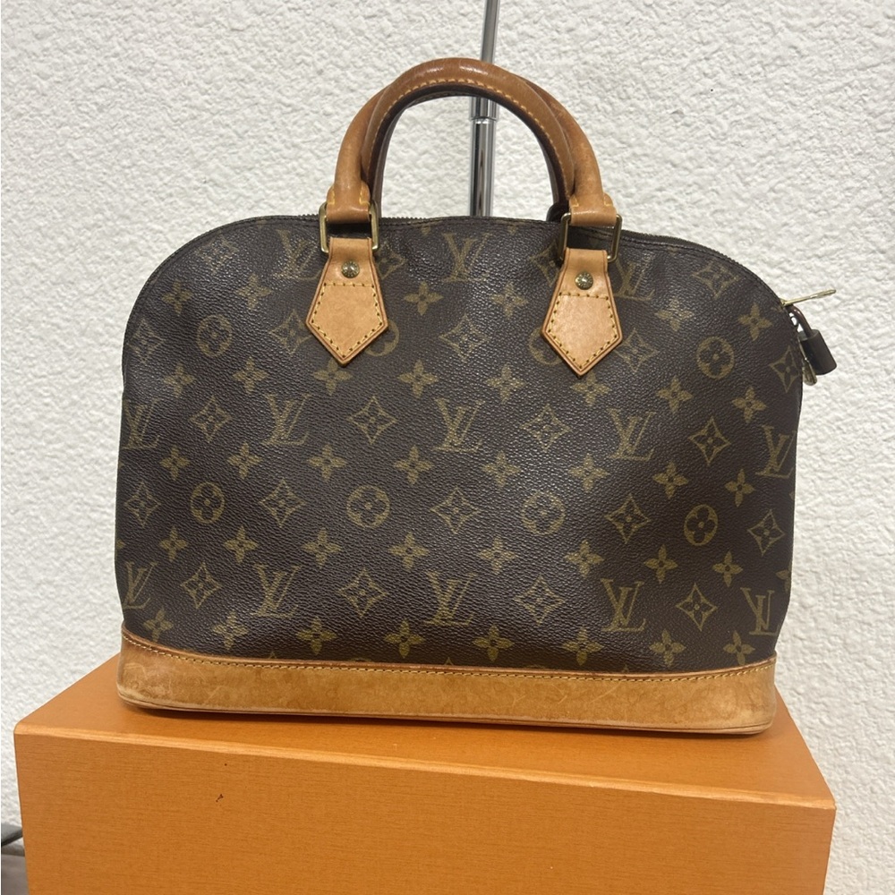 Louis Vuitton Monogram Alma Satchel in Brown and Tan - Picture 2 of 8